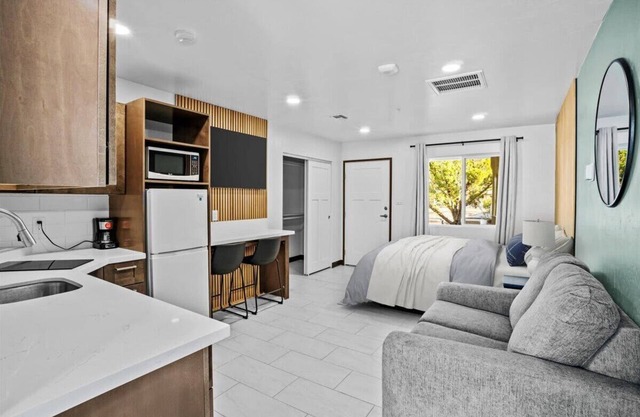 Peppertree Studios D7