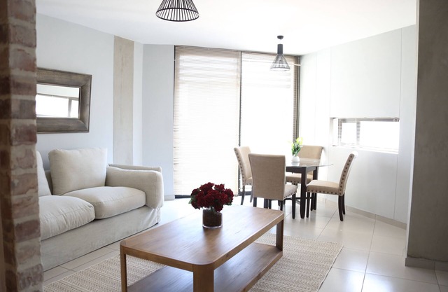 Perfect 1 bedroom apartment opposite Grove Mall & Lady Pohamba Hospital