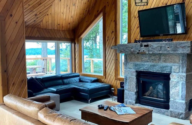 Perfect Family Retreat Lake of Bays, Muskoka
