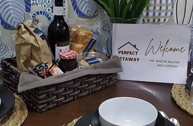 ☆Perfect Getaway☆ Modern 2BR unit BGC Uptown Parksuites tower 2