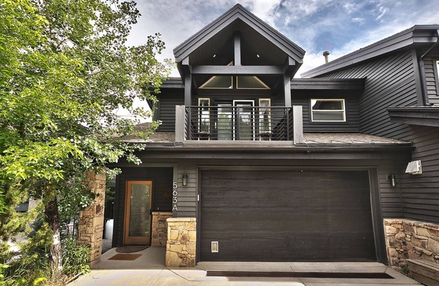 Perfect Old Town/Deer Valley Location. You Will Love it Here.