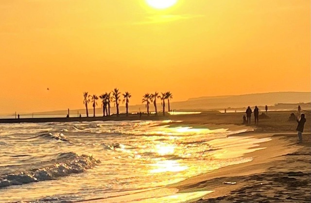 « Pescadhome » Maison Rénovée 2024. Centre Valras, Plage à 130m, Climatisation