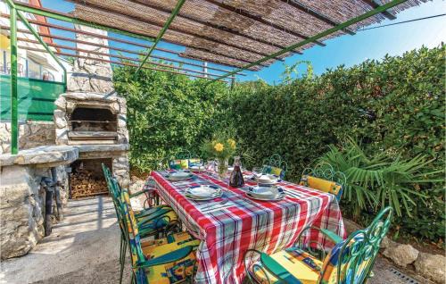 Pet Friendly Apartment In Moscenicka Draga