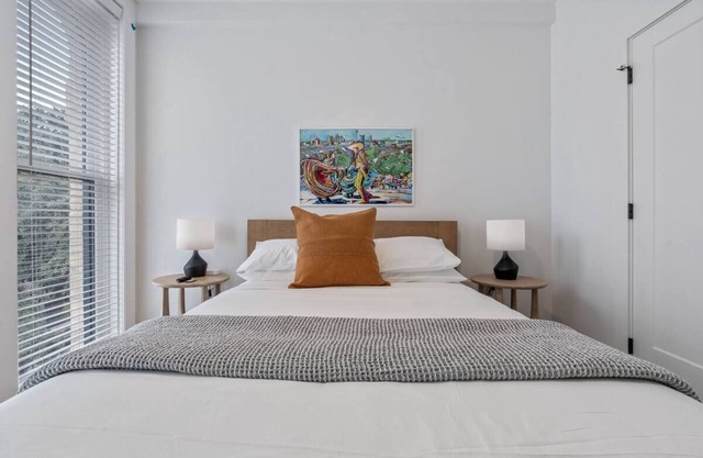 Pet-Friendly Sanctuary Near Downtown—Perfect for Family Adventures