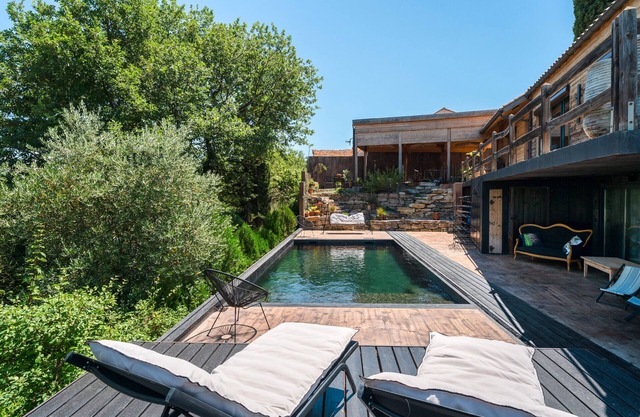 Petite house "Provence" with private terrace, Wi-Fi, and air conditioning