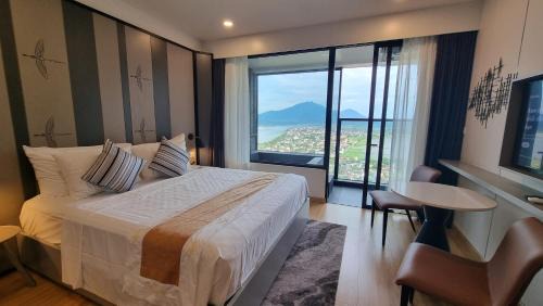 Phòng đẹp view sông núi khoáng nóng Thanh Thuỷ