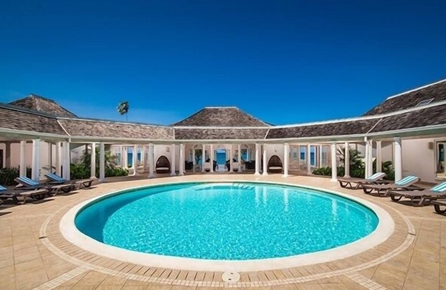 Phoenix at Tryall Club in Montego Bay by Personal Villas - Astounding Features