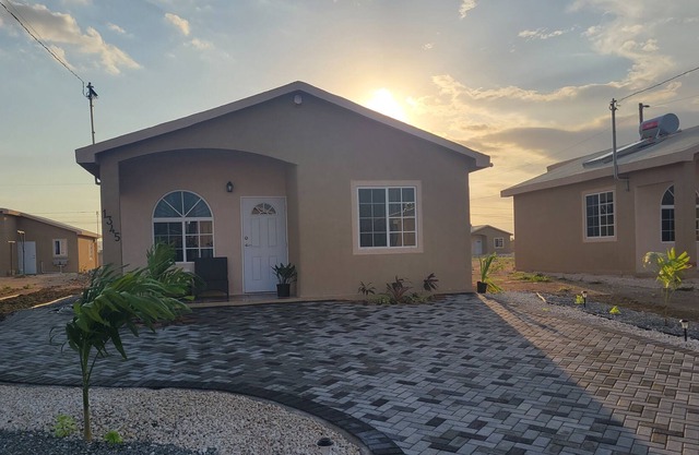 Phoenix park village gated community protmore