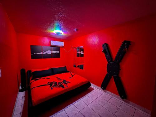 Phoenix Red Room for Couples