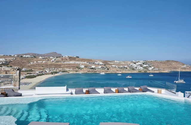 Pietra e Mare - Mykonos Moments