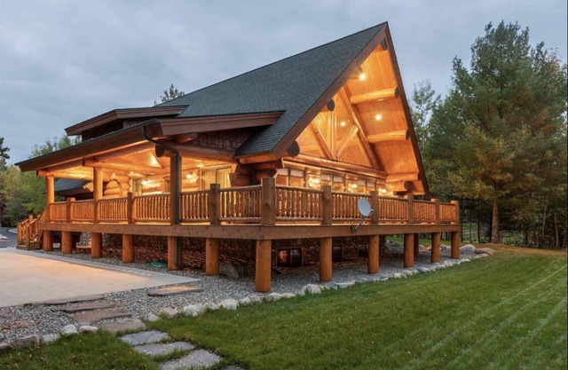 Pines and Birches Lodge