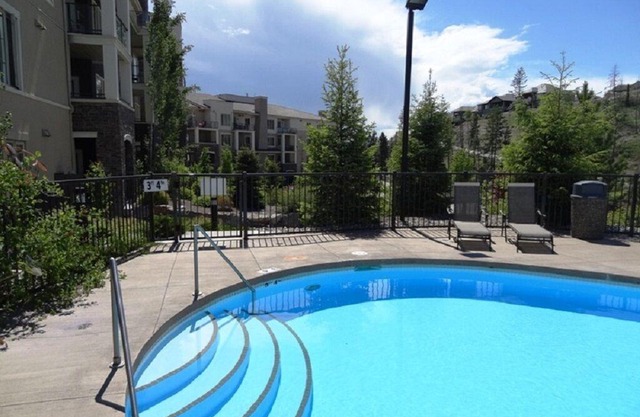 Pinnacle Pointe Resort # 1306- 3Bedroom-2Bath