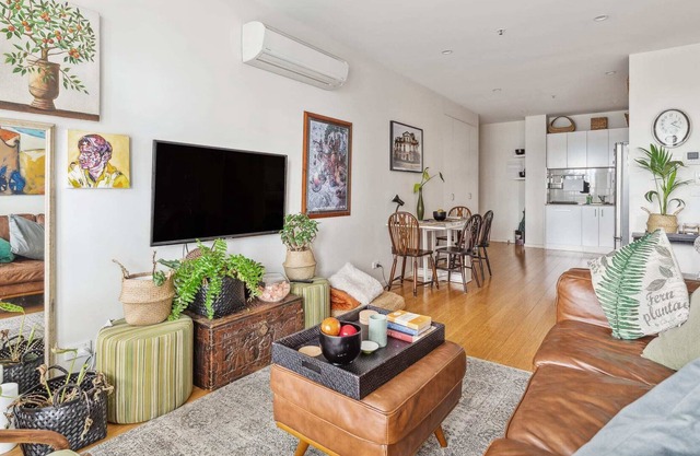 Plantation Boho - Vibrant Northcote Abode