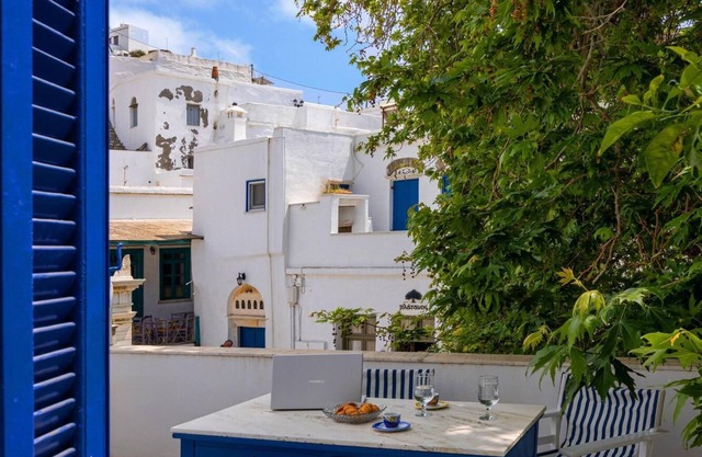 Platanos Cycladic house