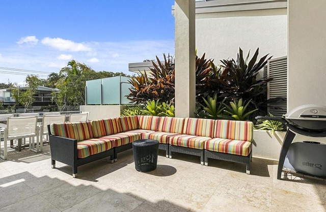 Platinum status, Sunshine Beach
