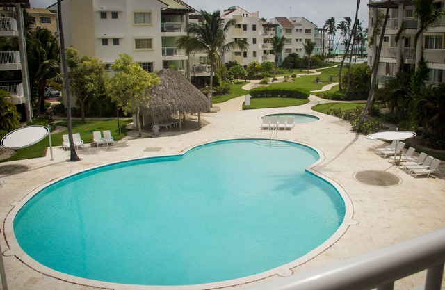 Playa Turquesa - P-303 - Premier Beachfront Ocean View - 80mbps Wifi