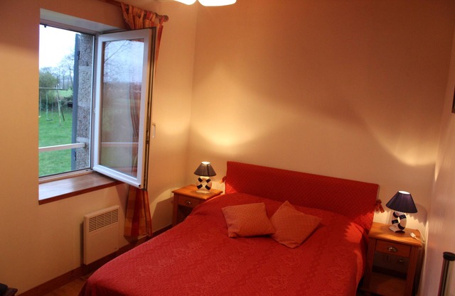 Pleasant cottage of 11 people