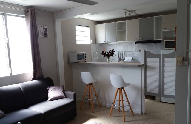 Pleasant F2, fiber, garden, garage, air conditioning ch