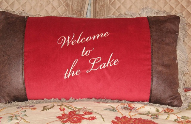 PLEASE READ REVIEWS of SEBAGO LAKE COTTAGE - 2026 BOOKINGS BEGINNING Oct 1st