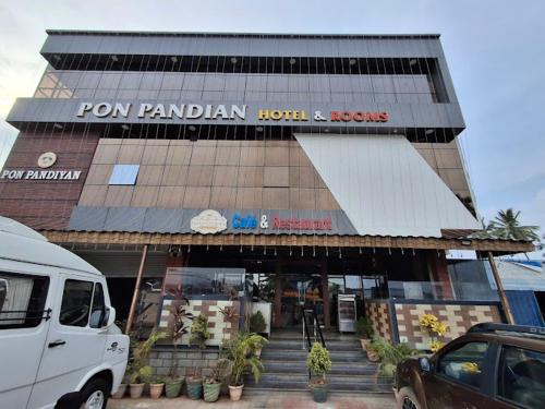 Ponpandian Family Restaurant