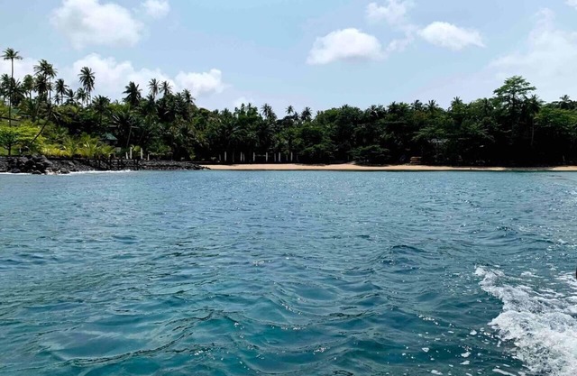 Pool and Beach Villa in Santana