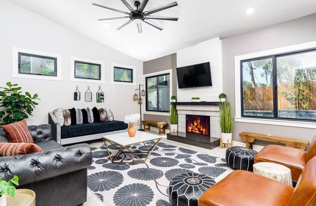 Poppy Cottage-4 minutes to the beach!