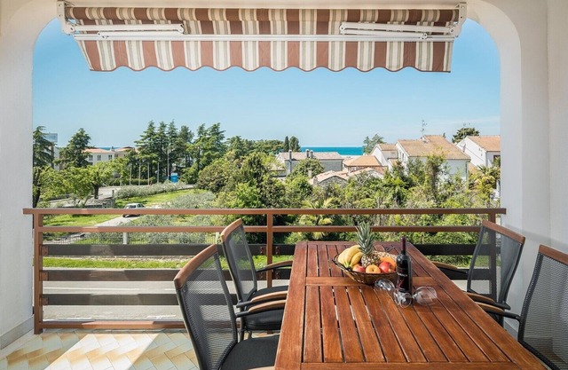 Popular fully equipped modern three bedroom apartment in a top location in Porec near the beach and with sea view