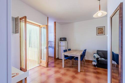 Portobello sul mare by Rentbeat