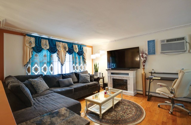 Poughkeepsie Retreat w/ Deck + Gas Grill!