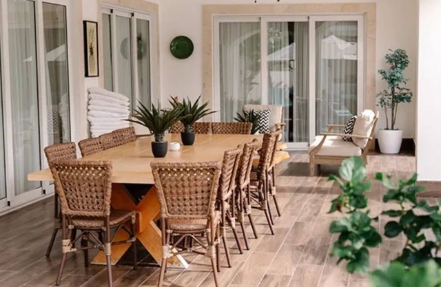 PP Villas: 5 Bedroom Villa