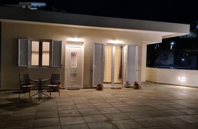 'Prasini Folia' - Traditional Residence