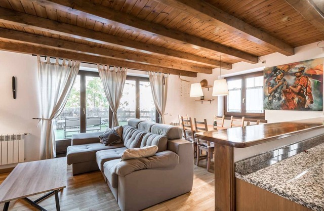 Prat deth Pas by SeaMount Rentals