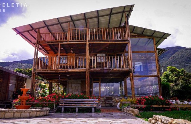 Preciosa Cabaña privada, BBQ, salón de juegos, cine!