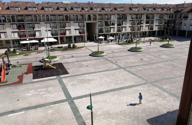 Precioso Duplex EN Plaza DE LA Villa DE Noja