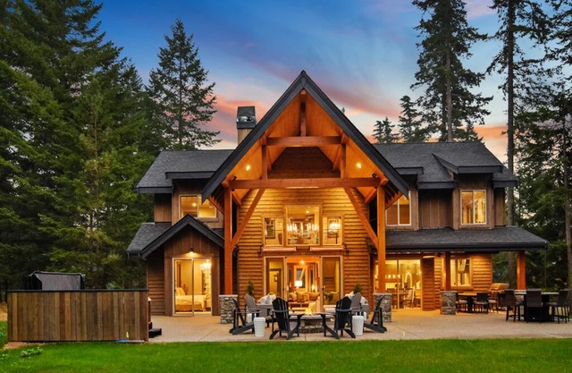 Premier 5-Star Home | Outdoor Bliss + Chef’s Kitchen & Discover More Within