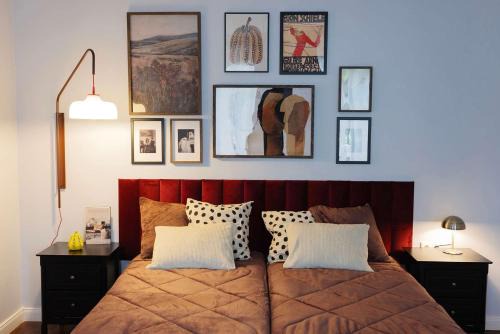 Premium 2-Level apartment on Rhine, Great Location