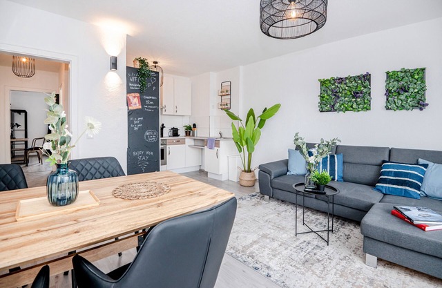 Premium-Wohnung mit Balkon im Wald | Mülheim, WLAN