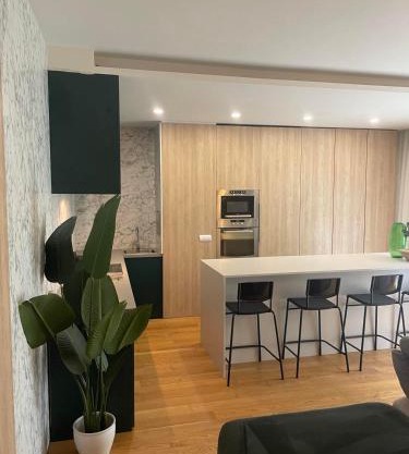 Prestige Living, 2BR Luxury Apartment, Koliba location, free parking