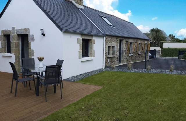 Pretty house tastefully renovated near beaches and GR 34