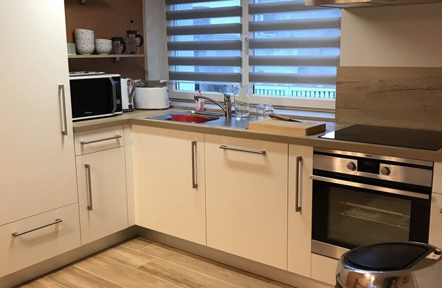 Pretty seaside townhouse with patio completely renovated *