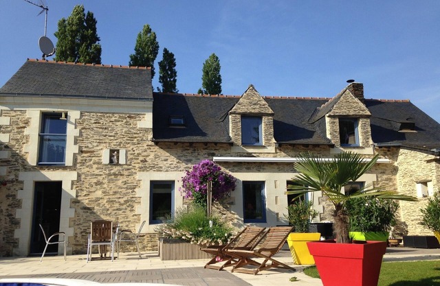 Private rooms in character house