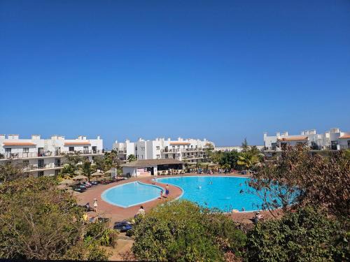 Privat Apartment with Pool View!