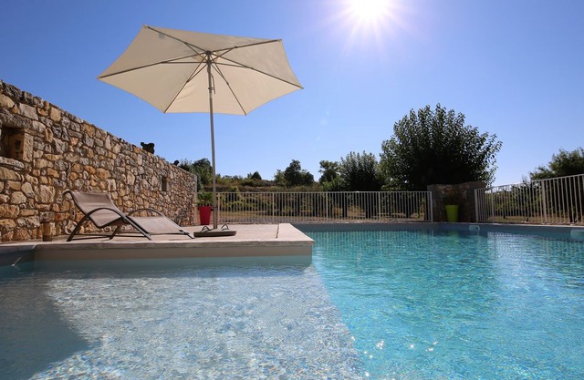 Private Estate & Pool - 15 Guests - South France