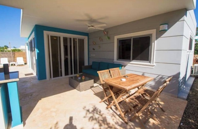 Private Oasis 2 King Beds Extra-Large Pool