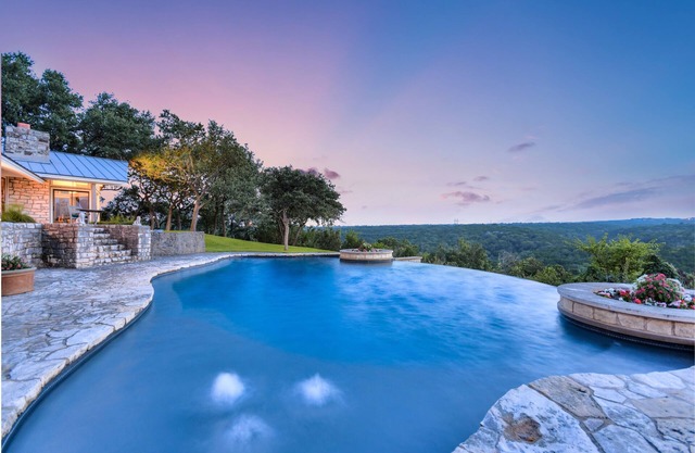 Private oasis, spectacular views, near downtown!