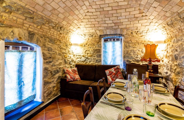 Private parking, garden, sea at 250 mt, terrace, swimming pool, WI-FI, clima