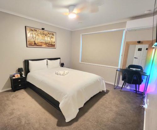 Private Room 1- The Minimalist Escape