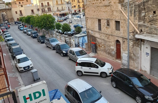 Private room in the historic center mini apartment for three people