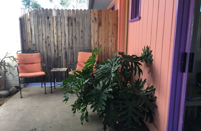 Private Studio-Charming Desert Setting W/Mountain Views