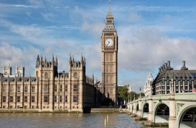 🌇 Private Terrace | 🏙️ Penthouse | 🛗 Private Lift | ❄️ A/C | 🛏️ Sleeps 6